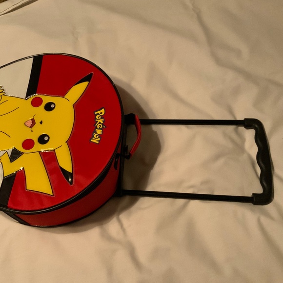 Rare Child’s Pokemon PIKACHU Round Rolling Soft Suitcase with Telescopic Handle - Picture 3 of 16